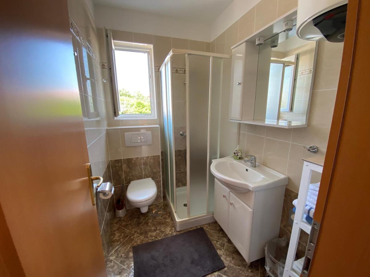 Molnar Apartment เปรมันตูรา ภายนอก รูปภาพ